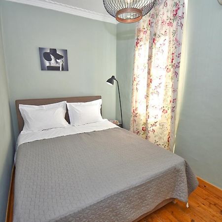 Roses Apartment In Corfu City Centre Exteriör bild