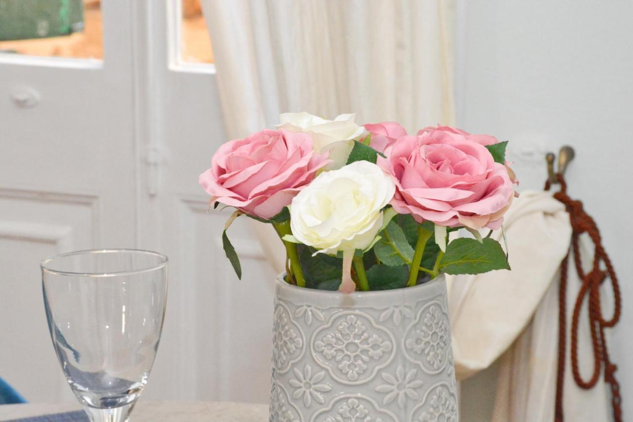 Roses Apartment In Corfu City Centre Exteriör bild