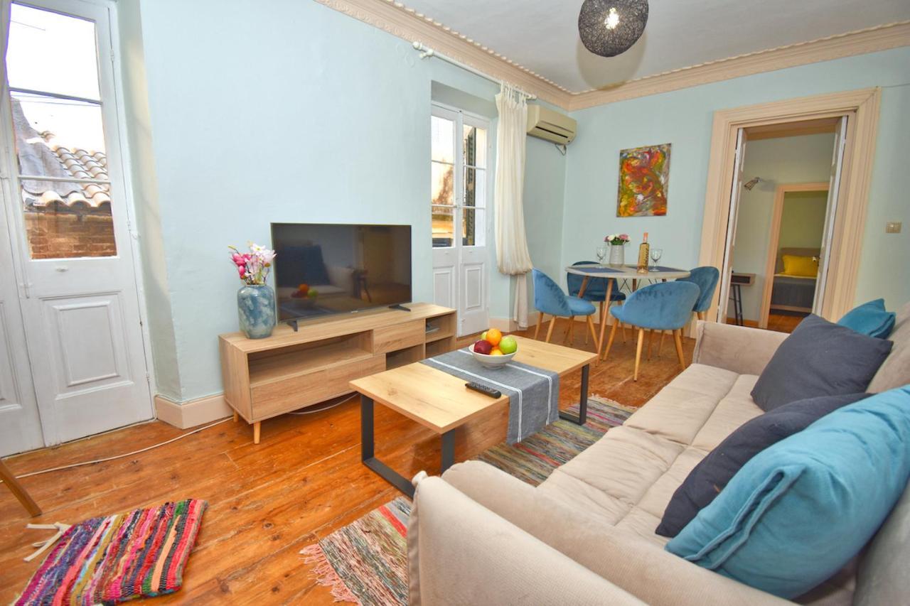 Roses Apartment In Corfu City Centre Exteriör bild
